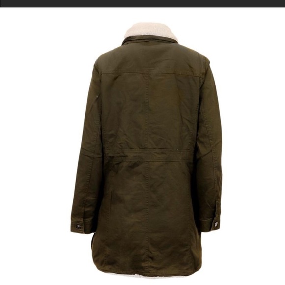 NWT Jacket🧥🥶❄️ - Picture 4 of 4